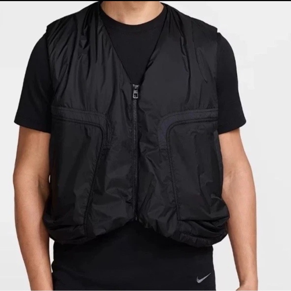 Nike Tech Woven Lightweight Vest Black Loose Men’s Size Med HM4262-010 $180